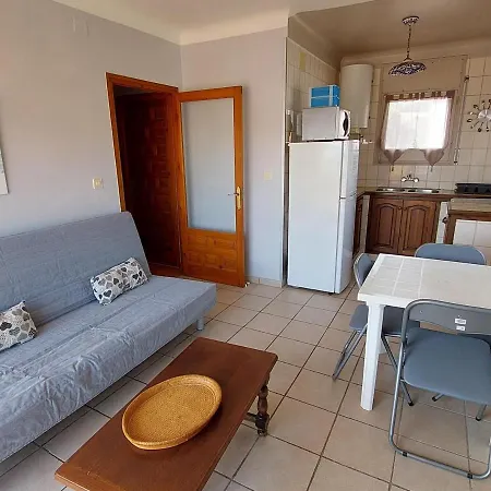 Apartment Magnifico Atico Amueblado Con Terraza A 2 Pasos De La Playa - Se Aceptan Mascotas - Es-170-23 Llanca